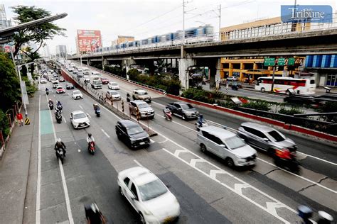 MMDA suspends number coding traffic scheme .